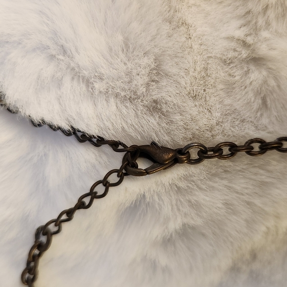 Vintage Asian Inspired Necklace and Earrings - Picture 5 of 8